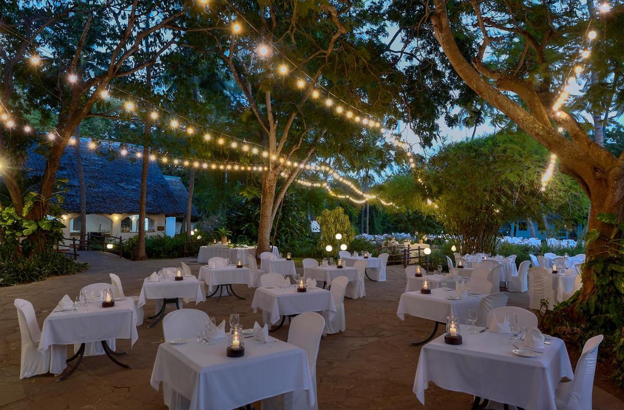 Diamonds Leisure Beach & Golf Resort Diani Beach Esterno foto The Deck at The Oberoi, Mumbai