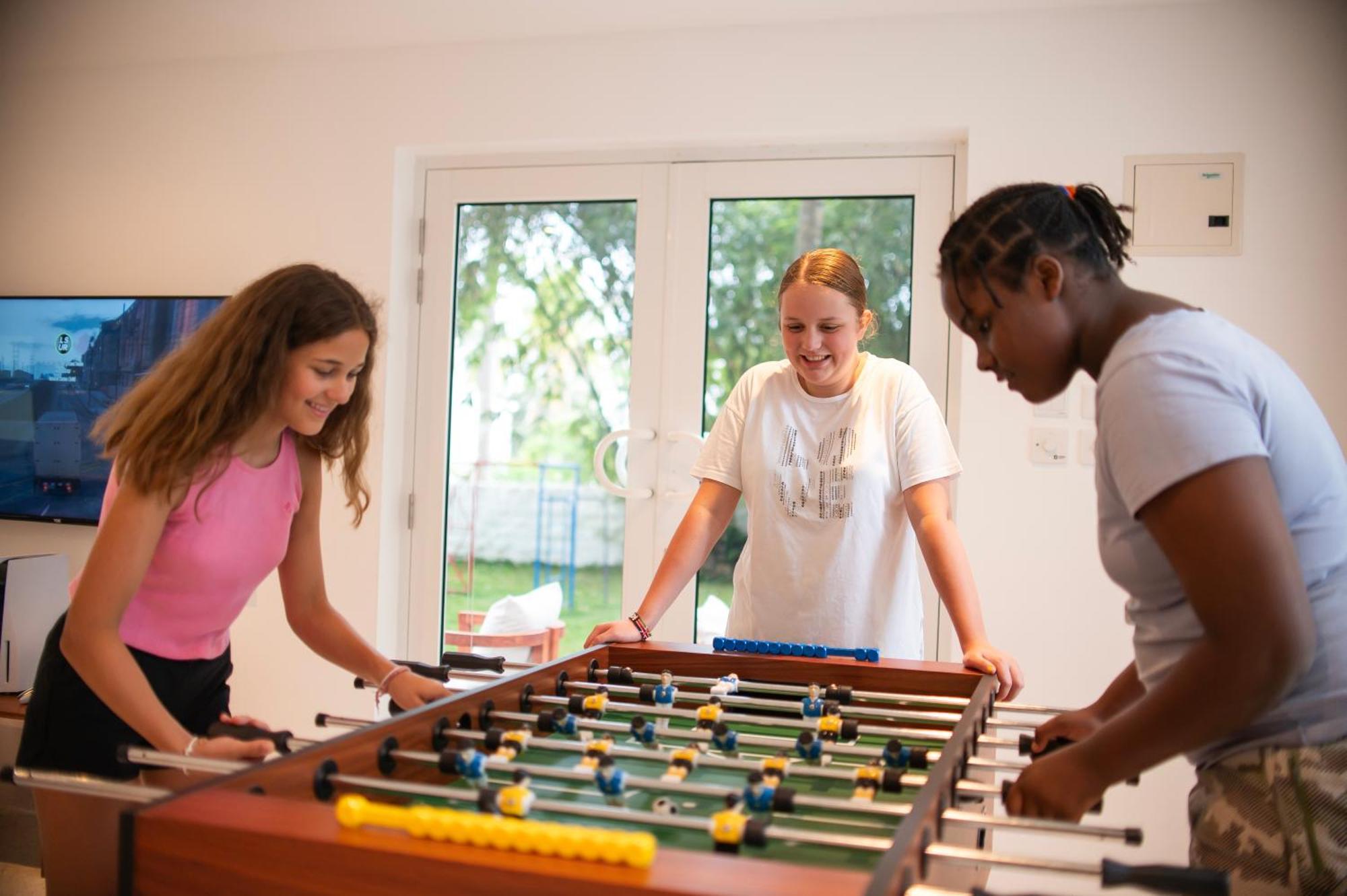 Diamonds Leisure Beach & Golf Resort Diani Beach Esterno foto Table football